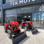 4X4 Mini traktör küreme ekipmanı